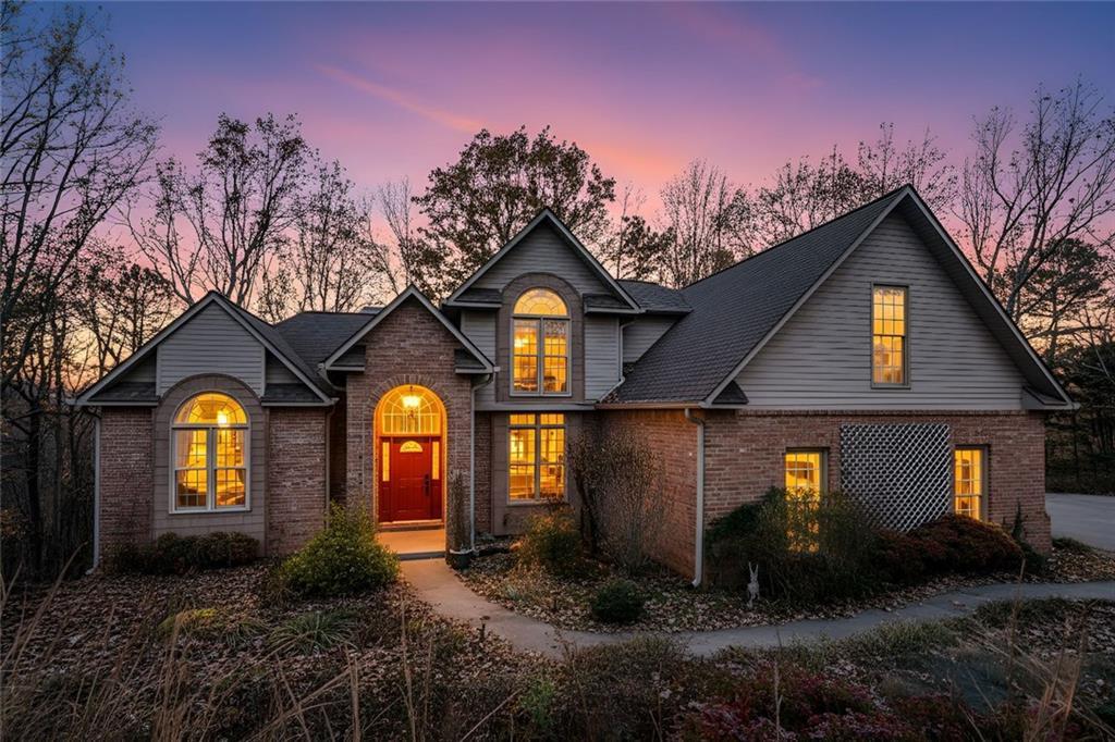 6720 Molly View Point, Cumming