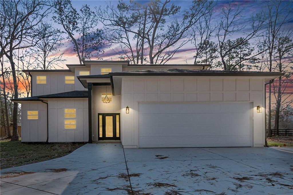 5249 Moon Road, Powder Springs