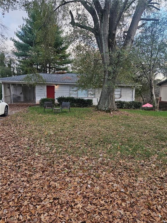 5341 Old Floyd Road, Mableton