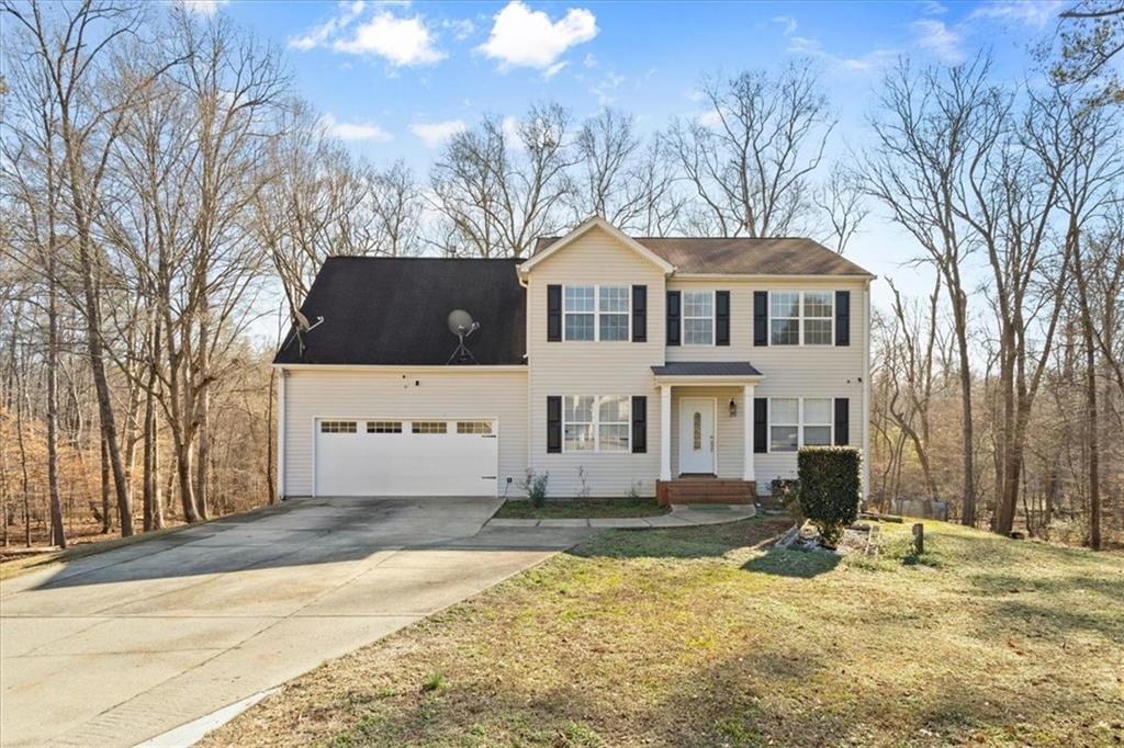 48 Crestview Court, Powder Springs
