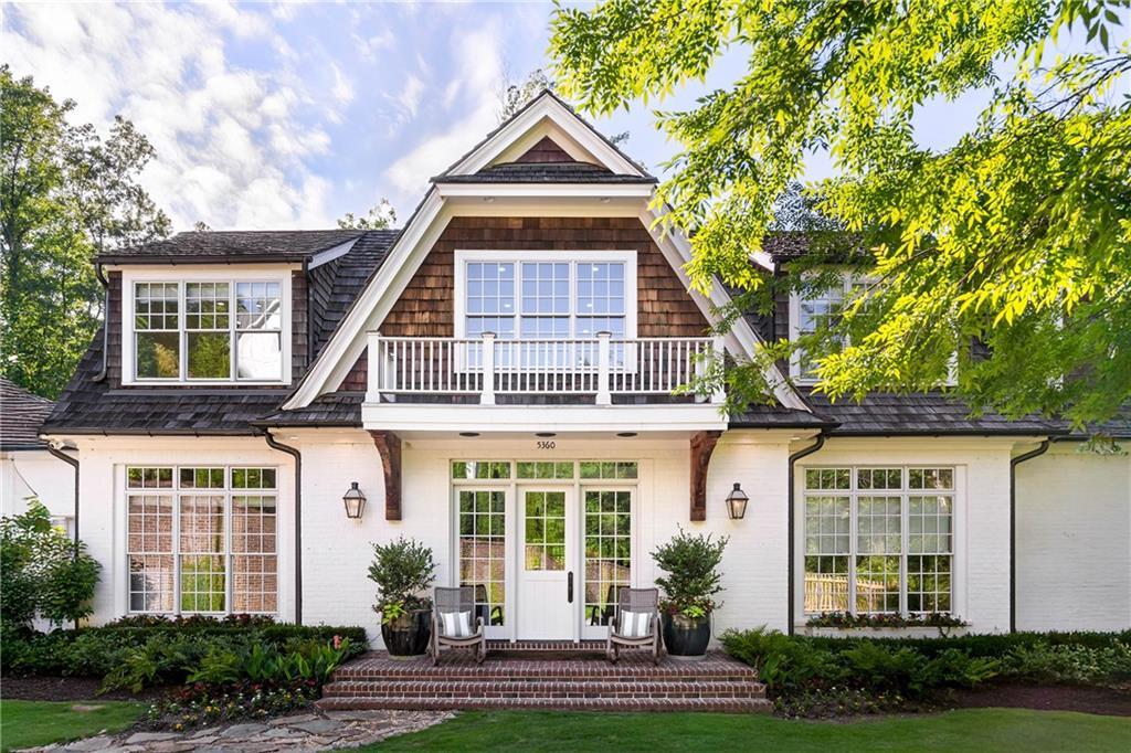 5360 Lake Forrest Drive, Atlanta