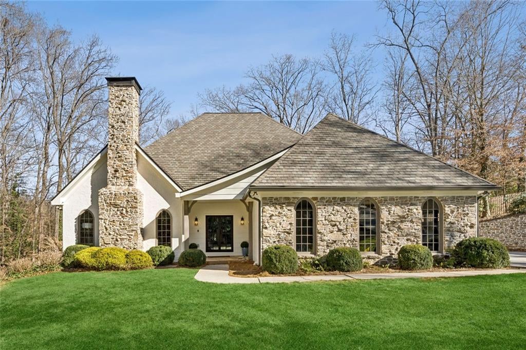 4575 Jett Road, Atlanta