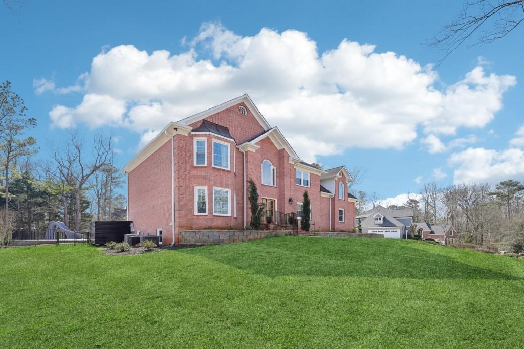 Photo of Listing #7709954