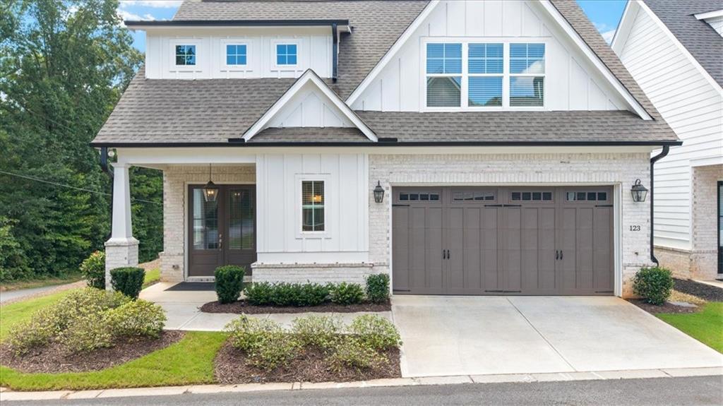 123 Ivey Way, Woodstock