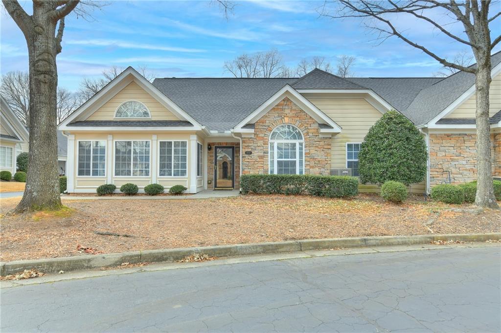 3037 Oakside Circle, Alpharetta