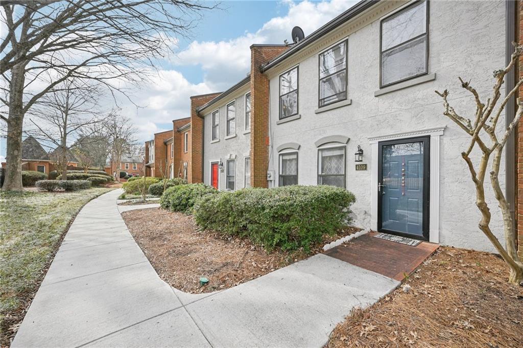 4109 Ashford Green Drive, Duluth