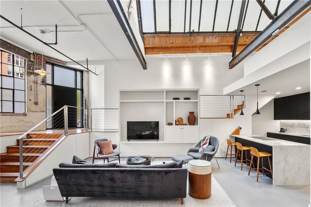 Photo of Listing #7713530