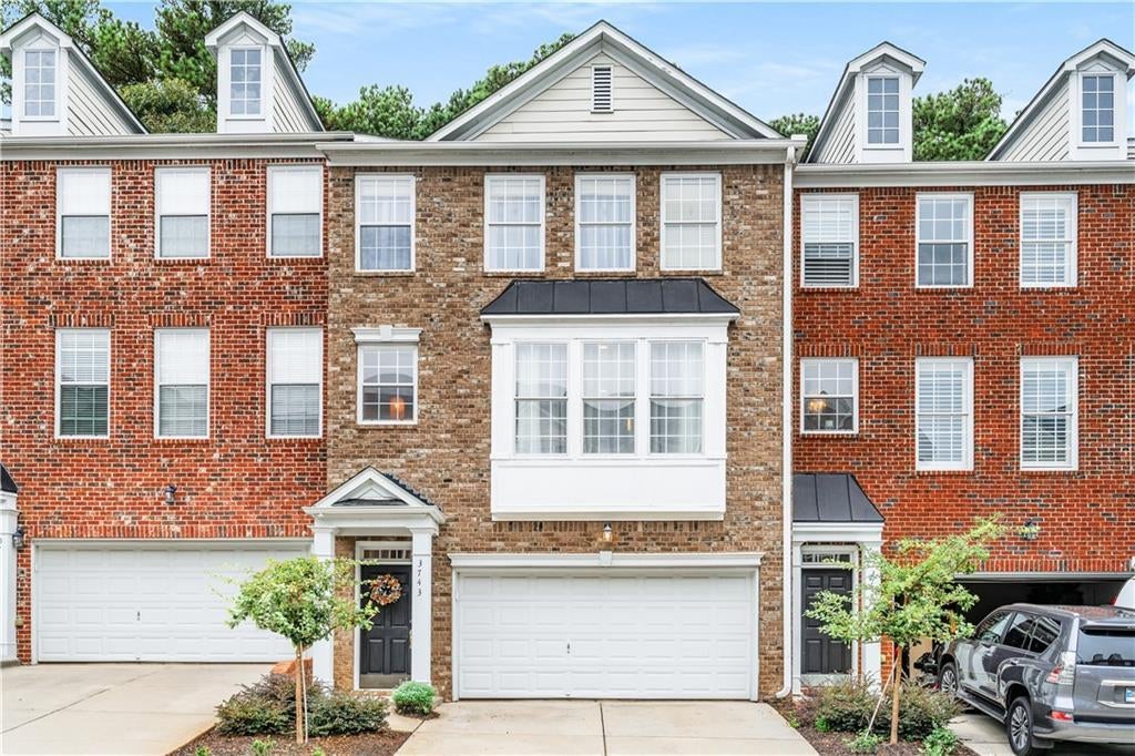 3743 Chattahoochee Summit Dr Se, Atlanta