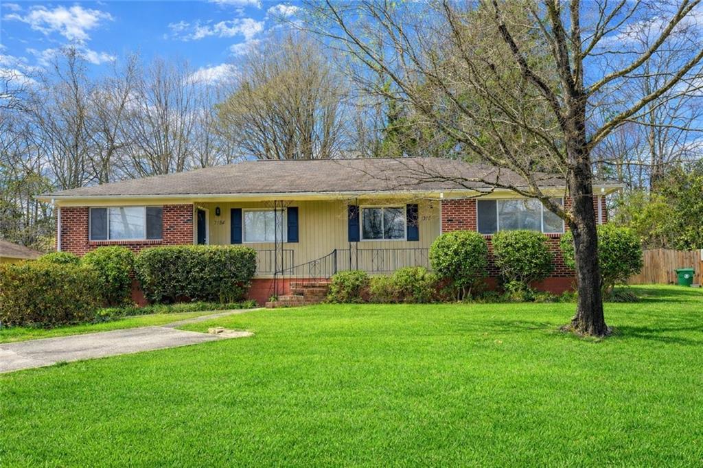 3184 Caldwell Road, Brookhaven