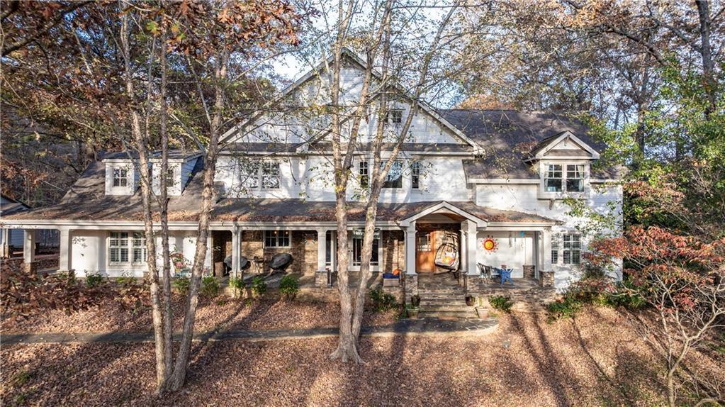 818 Arnold Mill Road, Woodstock