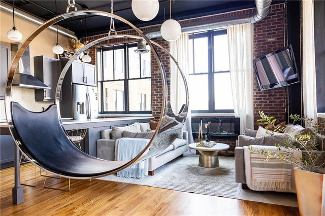 Unit 519 - 3235 Roswell Road Ne, Atlanta