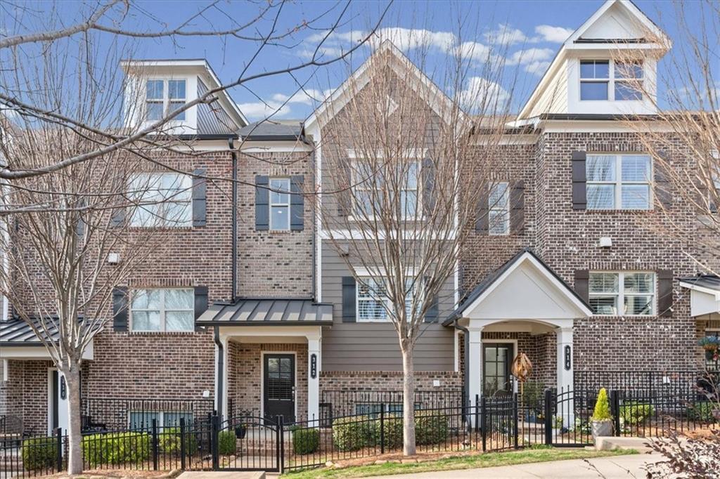 312 Lantana Lane, Woodstock