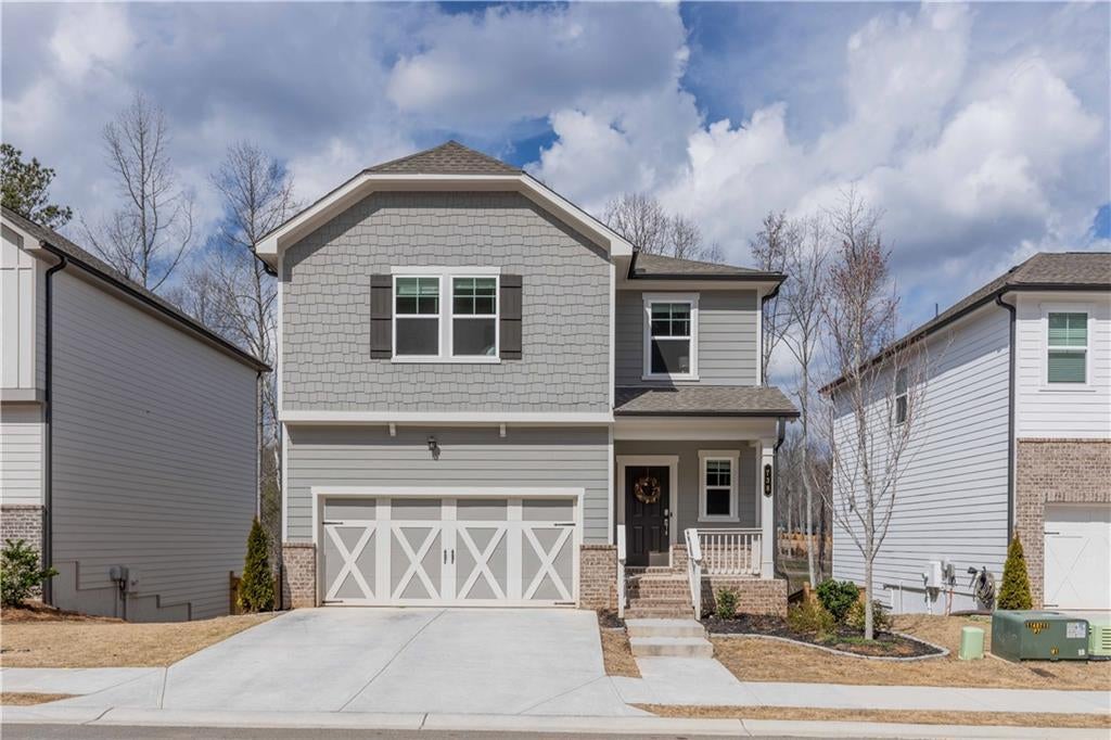 738 Groover Street, Ball Ground