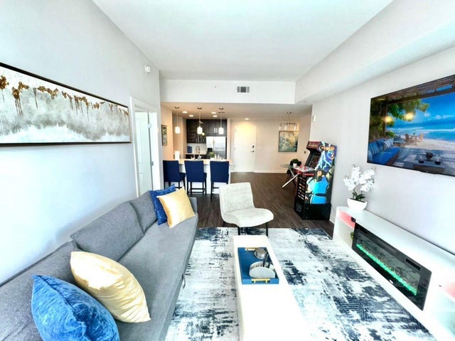 Unit S08 - 3382 Peachtree Road Ne, Atlanta