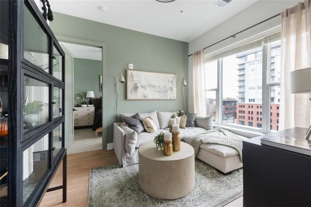 Photo of Listing #7558600