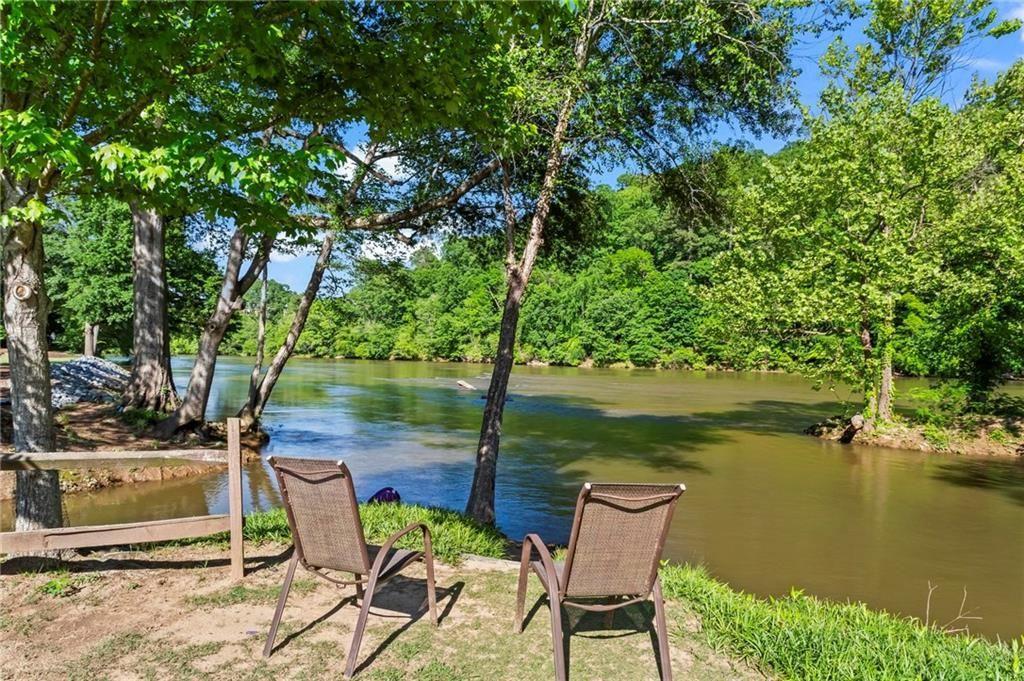 1028 Riverbend Club Drive Se, Atlanta