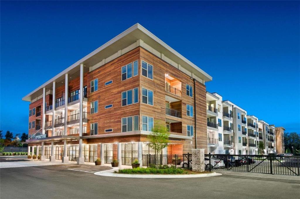 Unit 423 - 1490 W Ernest Barrett Parkway W, Kennesaw