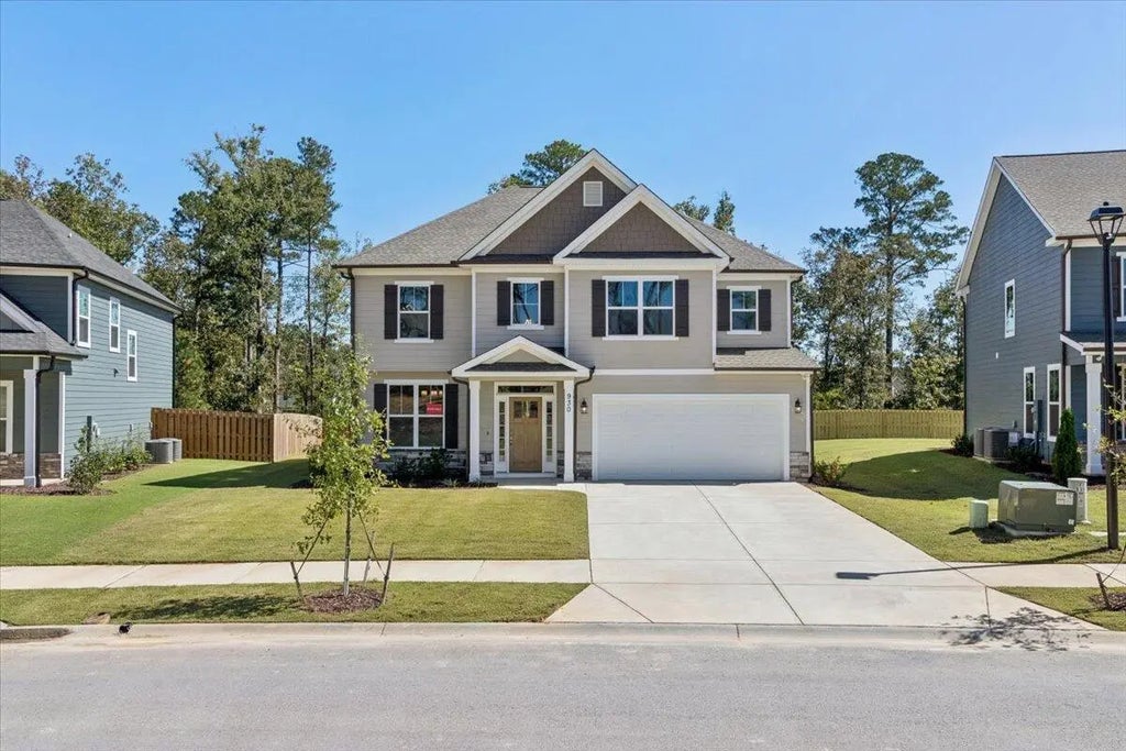 930 Walker Point Drive, Grovetown