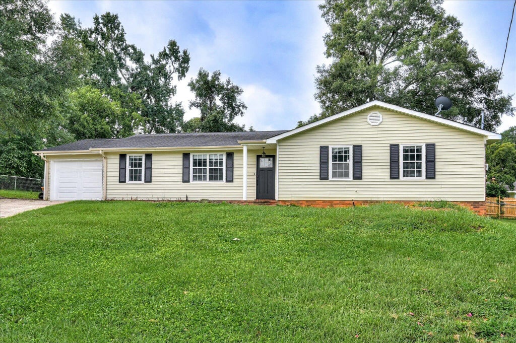 525 Pheasant Run Drive, Evans