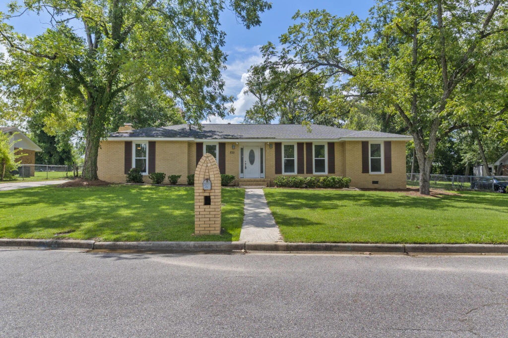 233 Anneswood Road, Augusta