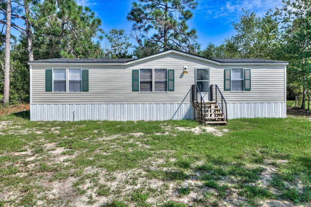 2219 Travis Road, Augusta