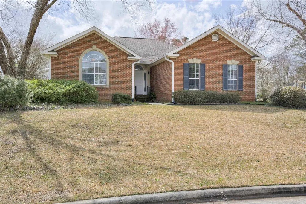 4642 La Court, Evans