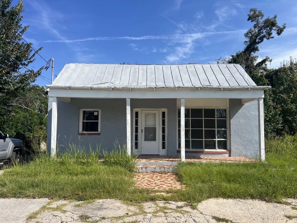 1121 Sharpes Lane, Augusta