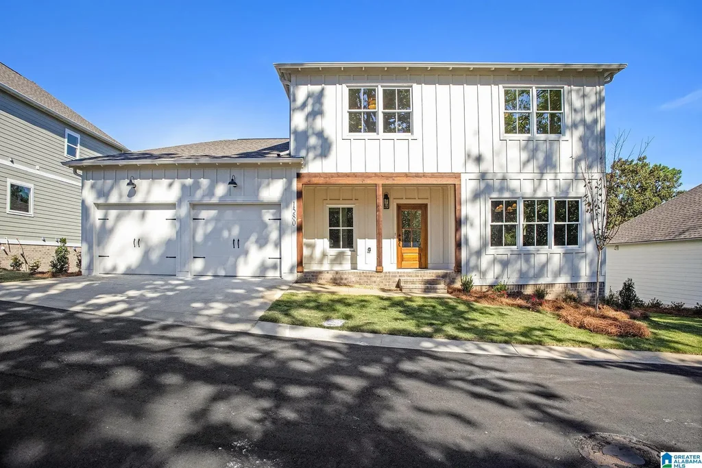 1580 Forest Ridge Road, HOMEWOOD