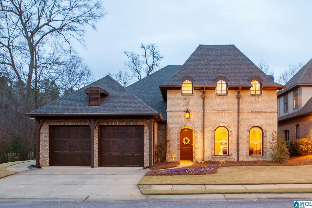 1660 Warren Lane, VESTAVIA HILLS
