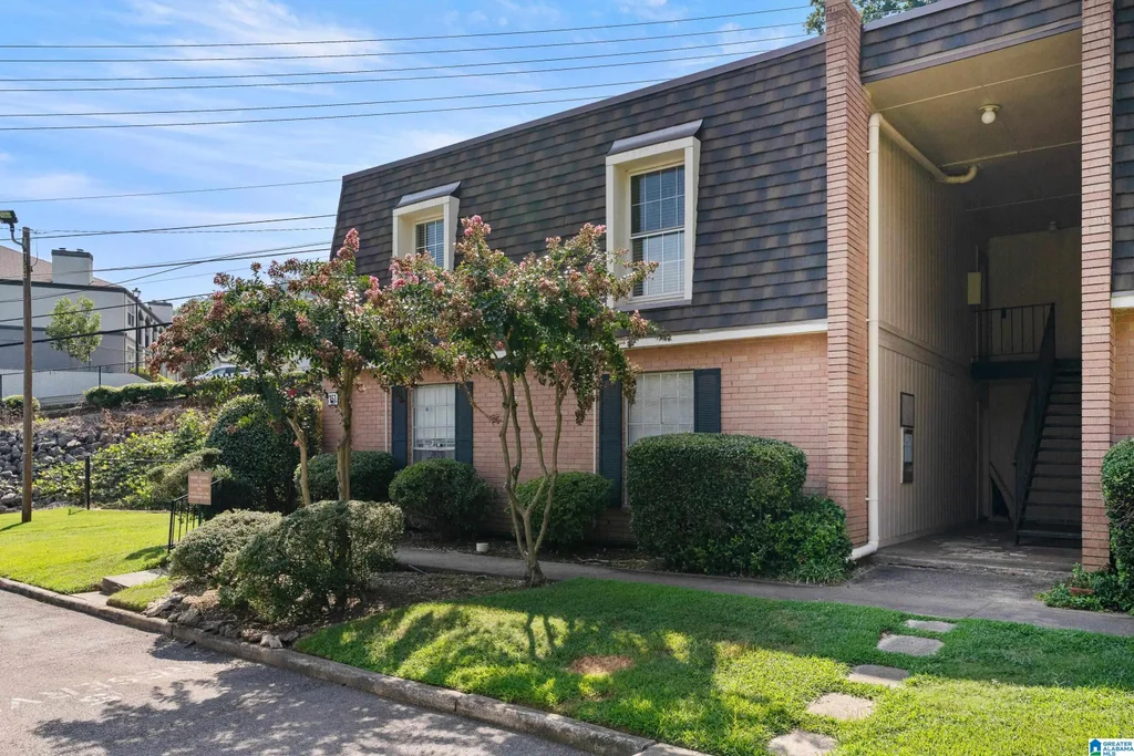 151 Old Montgomery Highway B, HOMEWOOD