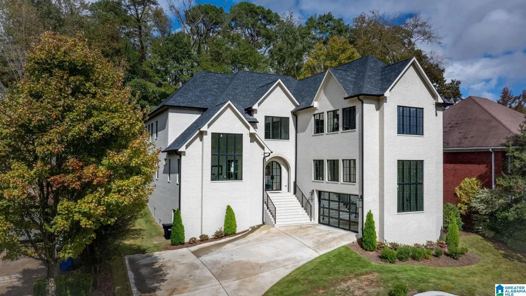 2210 Sterlingwood Drive, MOUNTAIN BROOK