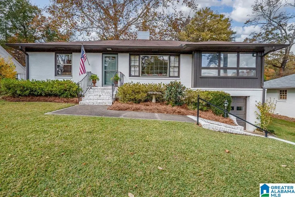 610 Warwick Road, HOMEWOOD