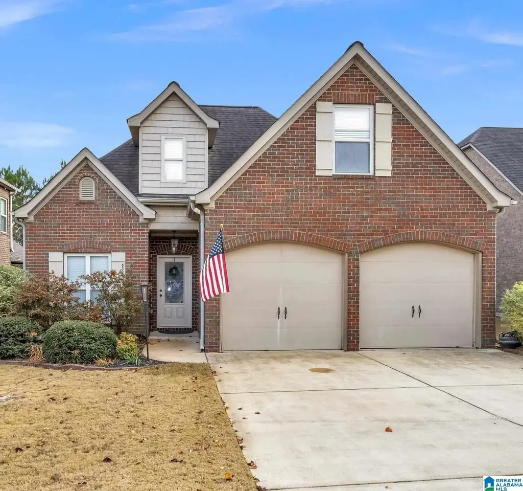 293 Glen Cross Drive, TRUSSVILLE