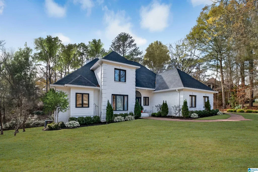 1183 Country Club Circle, HOOVER