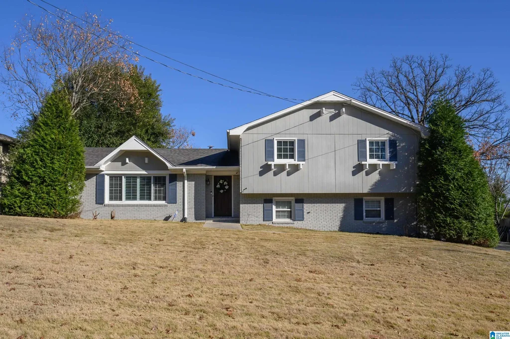 617 Van Buren Drive, VESTAVIA HILLS