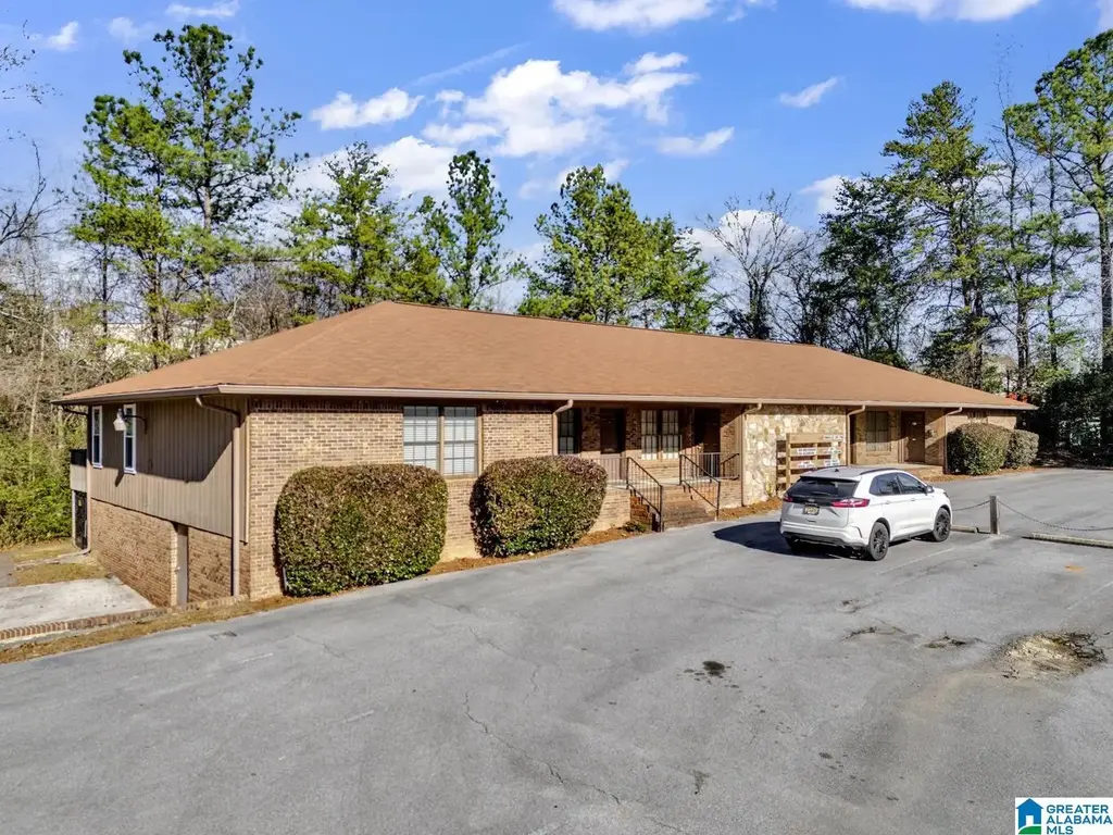 2173 Clearbrook Road, HOOVER