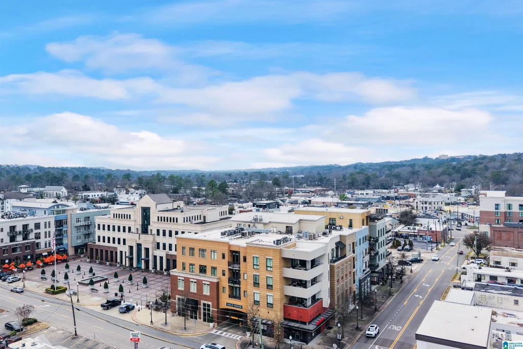 1831 28th Avenue S 470, HOMEWOOD