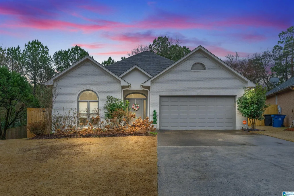 1217 Ivy Brook Circle, HOMEWOOD