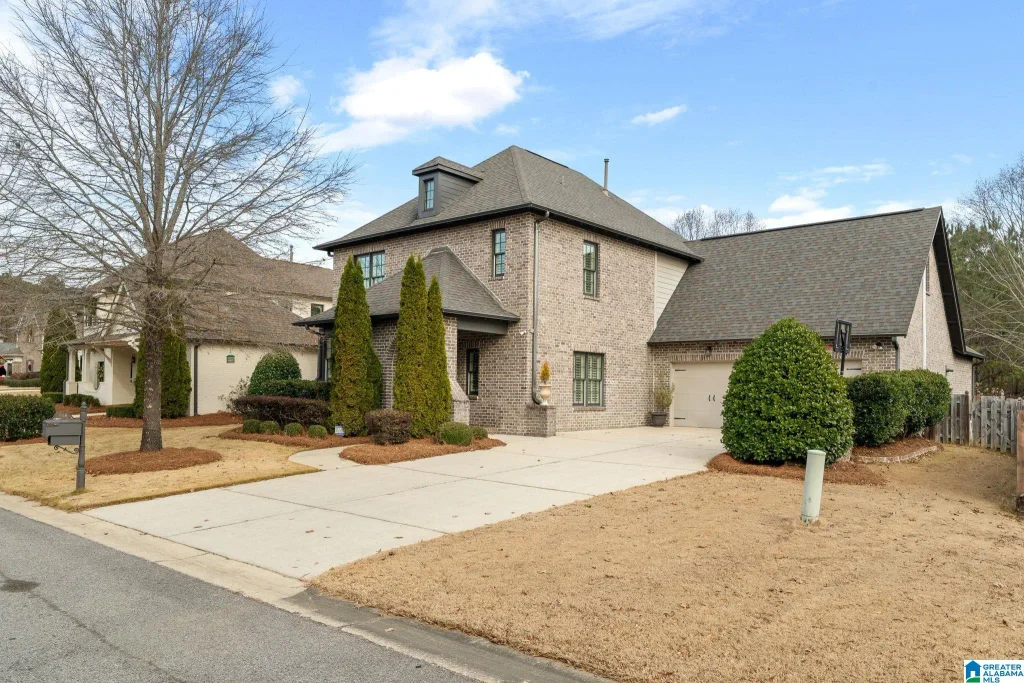 668 Provence Drive, VESTAVIA HILLS