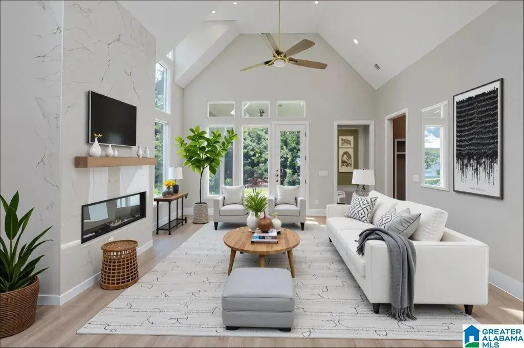 6339 Longmoor Road, HOOVER