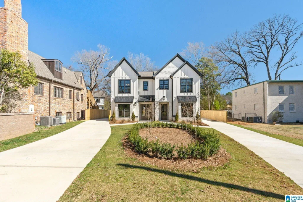 3011 Firefighter Lane 105, HOMEWOOD