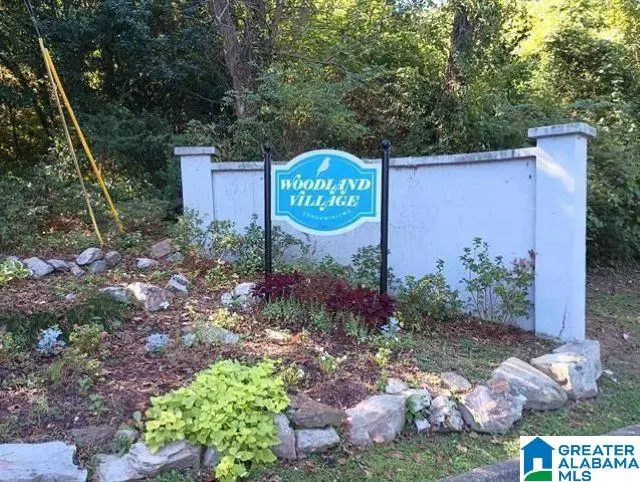 908 Woodland Village 908, HOMEWOOD