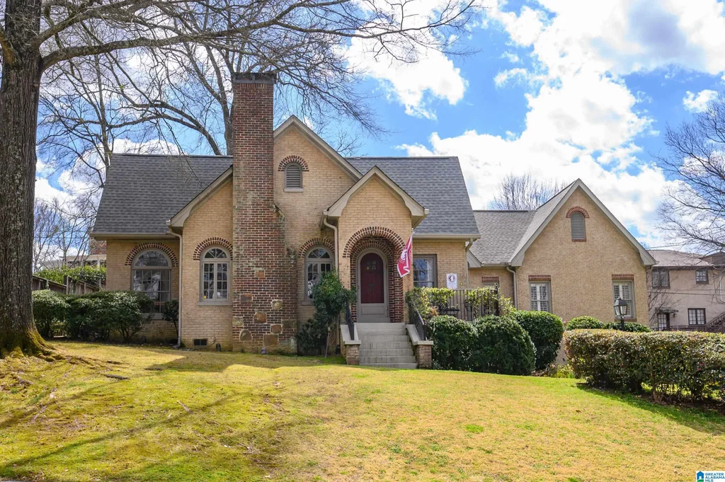 415 Devon Drive, HOMEWOOD