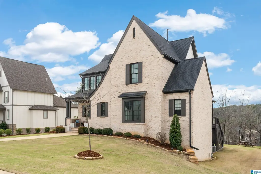 1932 Blackridge Road, HOOVER