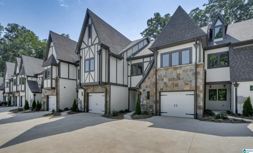 3017 Vestavia Terrace Drive, VESTAVIA HILLS