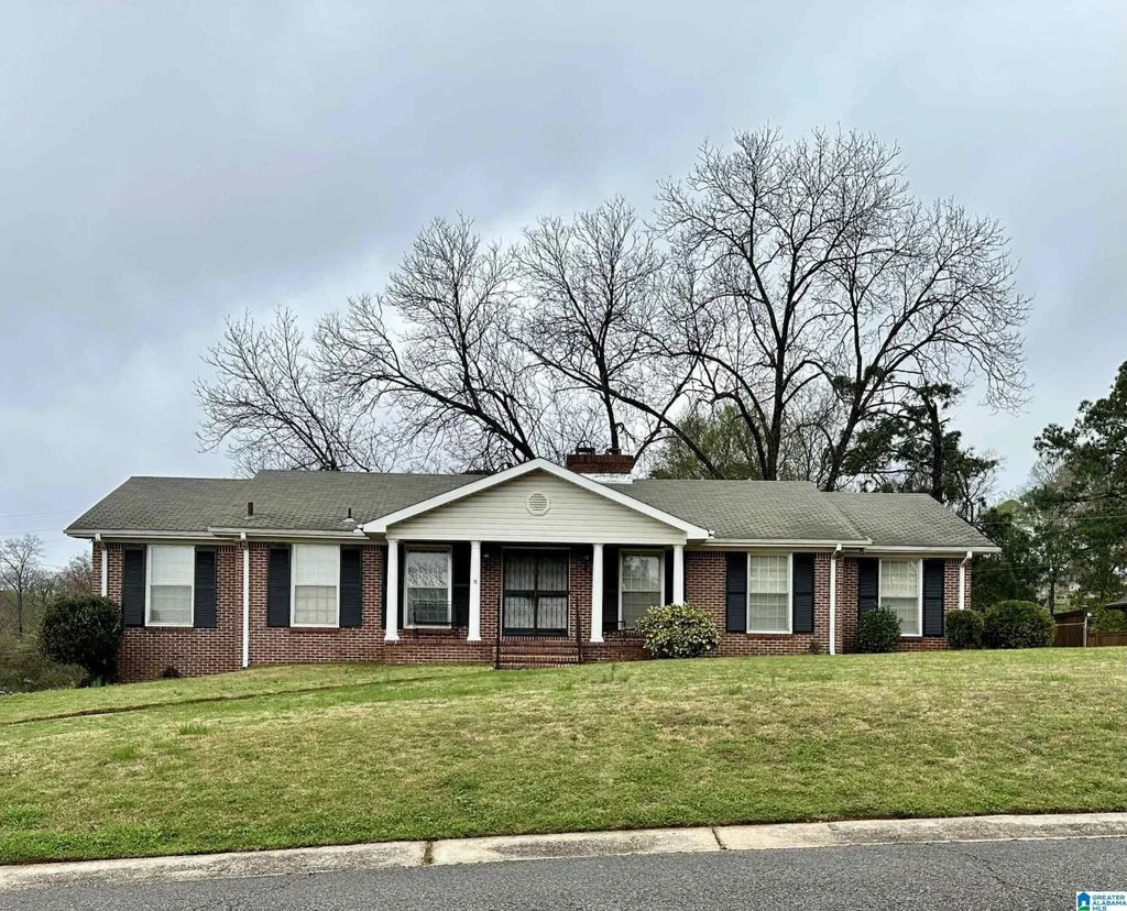 2516 Woodmere Drive, VESTAVIA HILLS