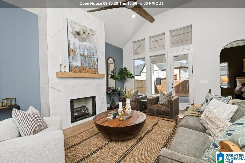 6320 Crossland Road, HOOVER