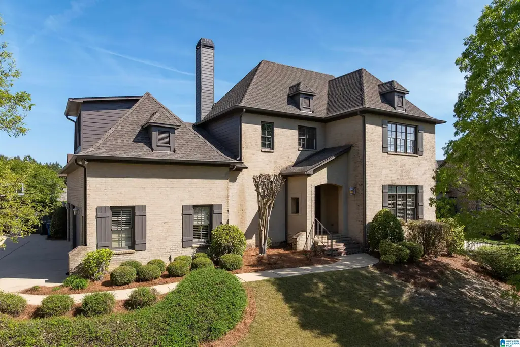709 Boulder Lake Lane, VESTAVIA HILLS