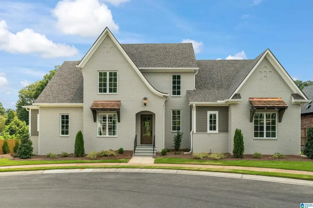 3304 Southbend Circle, VESTAVIA HILLS