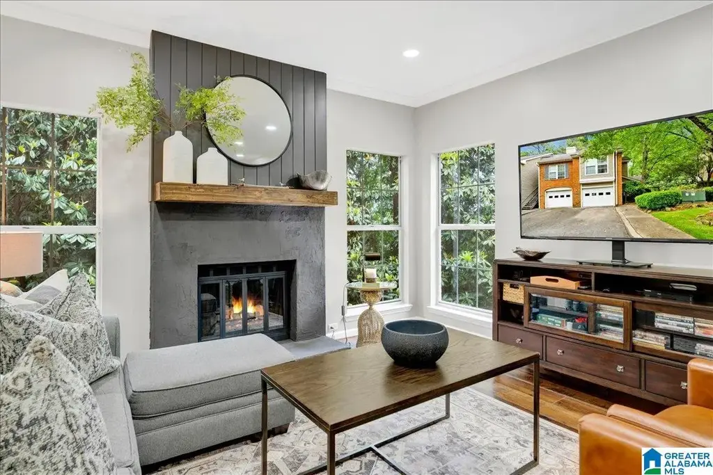 1961 Waterford Place 1961, HOOVER